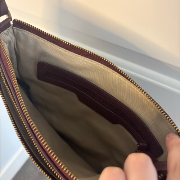 Nordstrom Elegant Burgundy Crossbody Bag - Picture 6 of 9